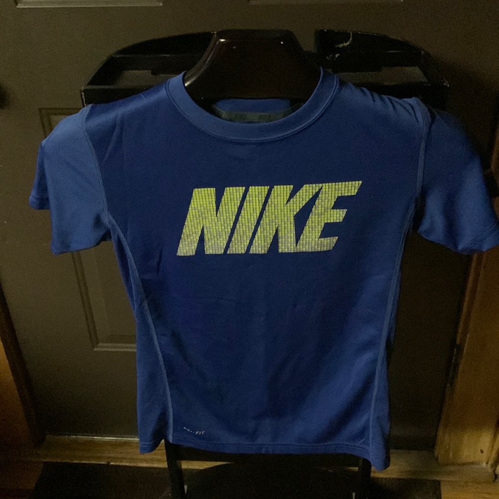 Nike dri fit shirt
